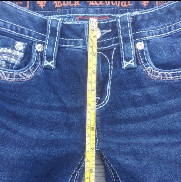RELISTED BNWOT S 24 Rock Revival Jeans🔥 - Picture 9 of 16